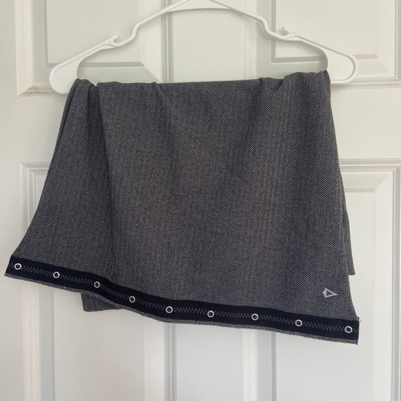 Ivivva Infinity Scarf - Picture 1 of 5